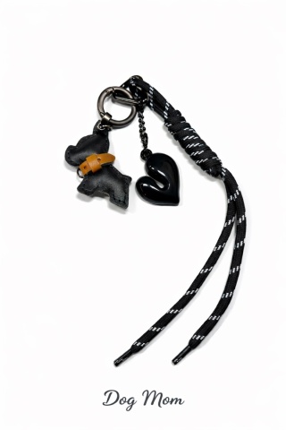 Breloczek "Dog Mom" czarny