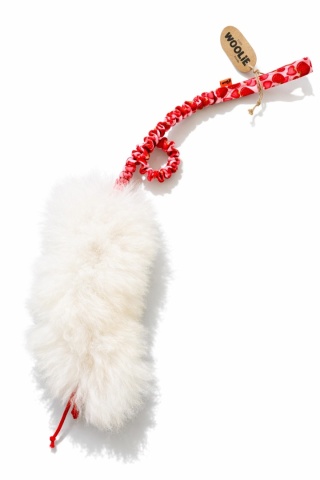 Szarpak pleciony dla małych piesków futro białe/truskawkowe serca SUPER OKAZJA